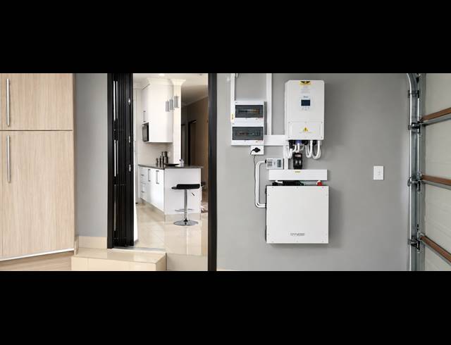 3 BEDROOM TOWNHOUSE FOR SALE IN ANNLIN
